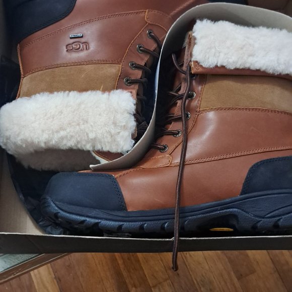 Uggs boots brand new size 10 men